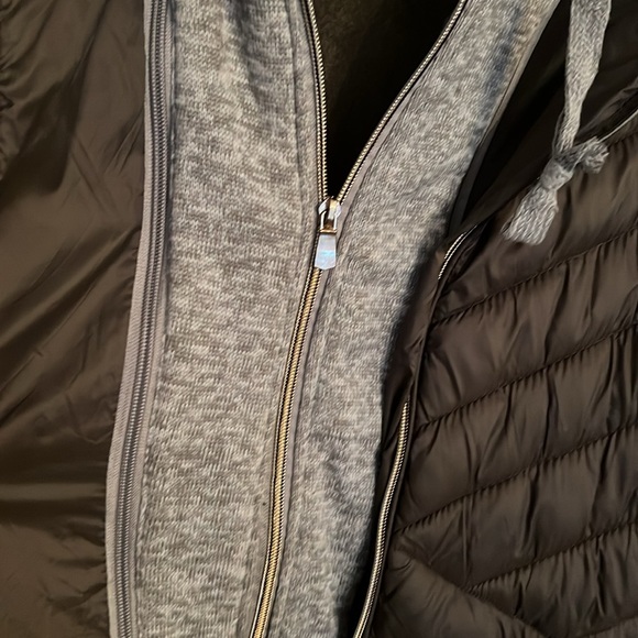 YMI women’s olive green layered look Jacket - Picture 4 of 8